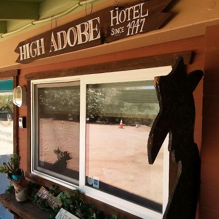 Hilltop Tavern And Inn Апл-Валли Экстерьер фото